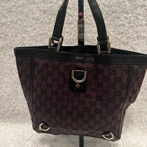 Gucci Black GG Canvas And Leather Abbey Tote Bag.